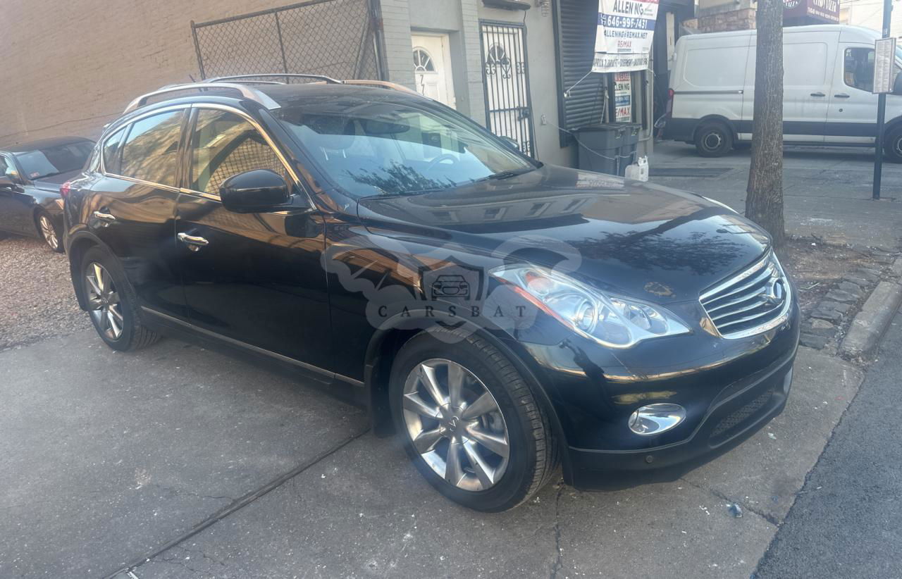Infiniti QX50 3.7L  6 2015