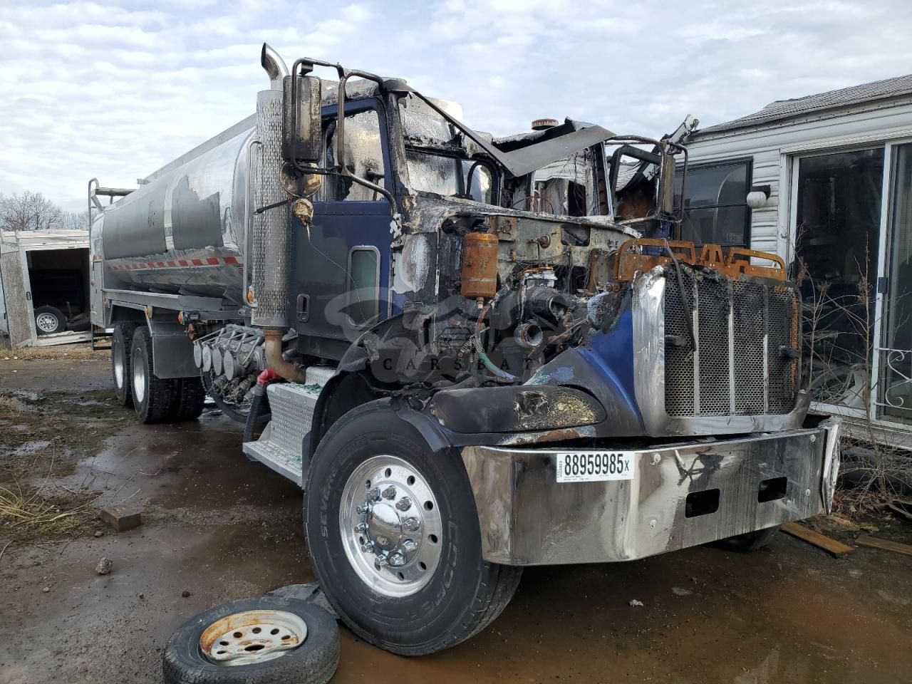Peterbilt 330/337/348 8.3L 6 2013