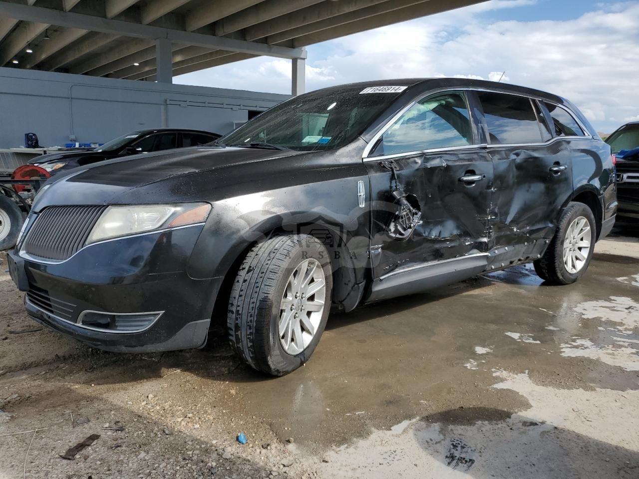 Lincoln MKT 3.7L 6 2014