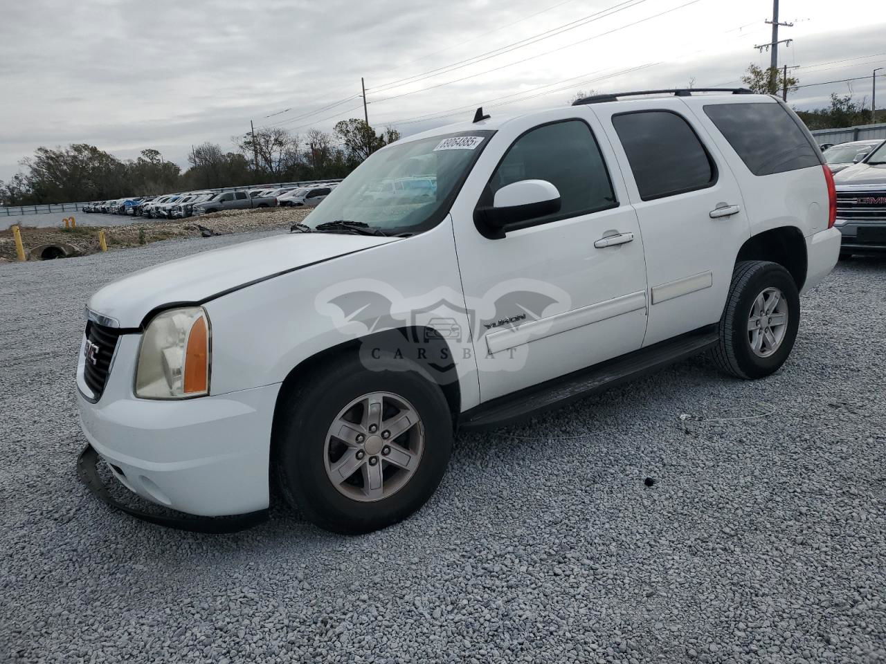 GMC Yukon SLE 5.3L  8 2011