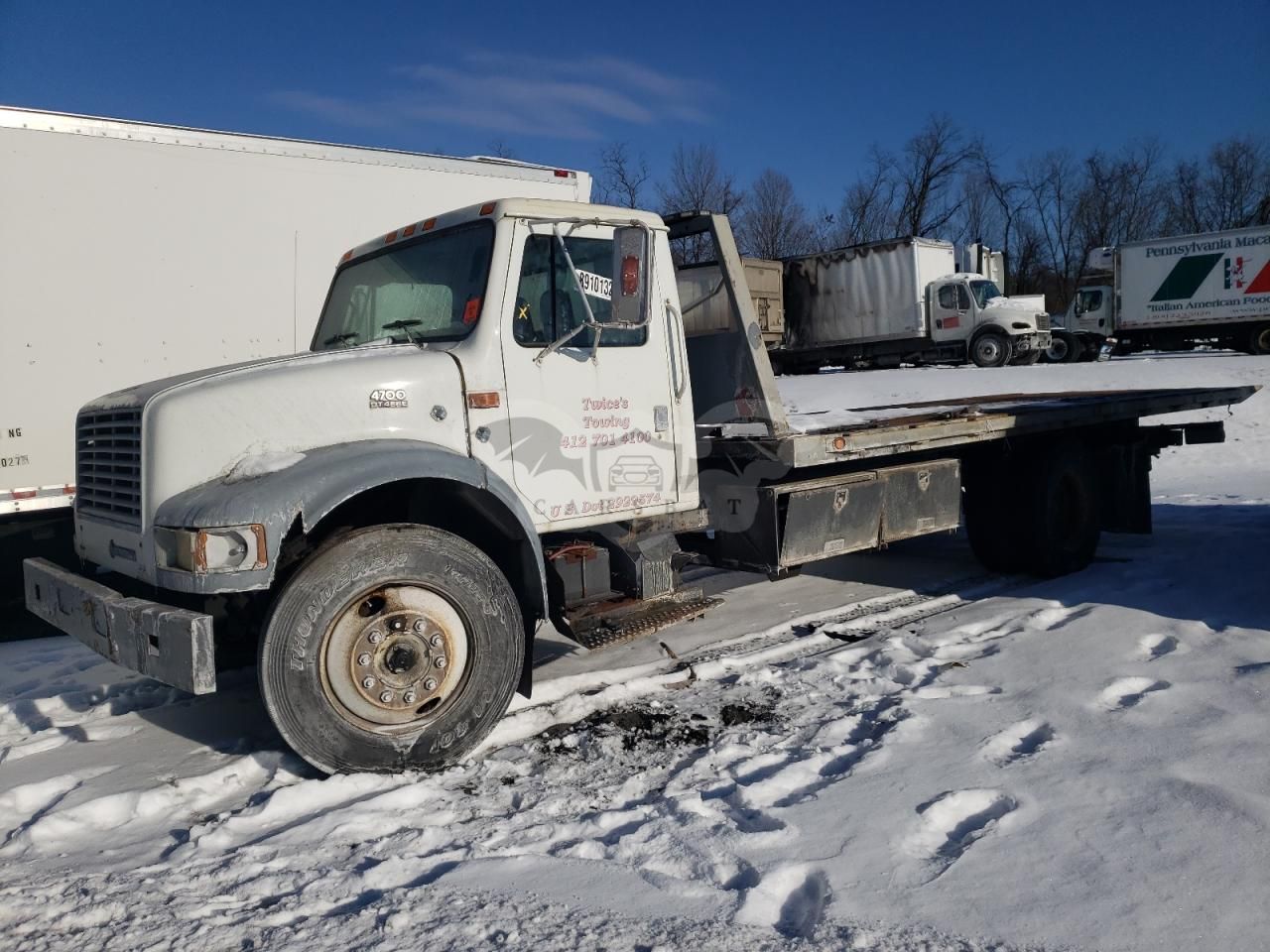 International DuraStar / 4000 10.8L 6 1999