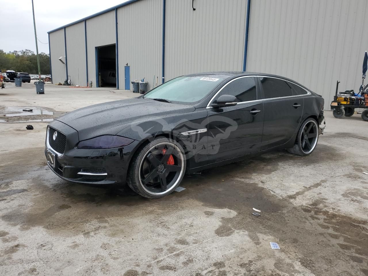 Jaguar XJ SUPERSPORT 5.0L 8 2011