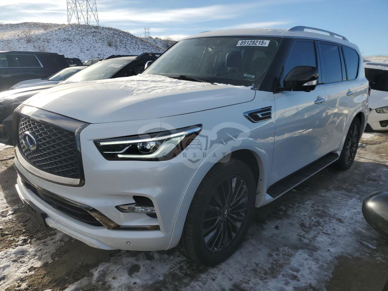 Infiniti QX80 LUXE 5.6L  8 2021