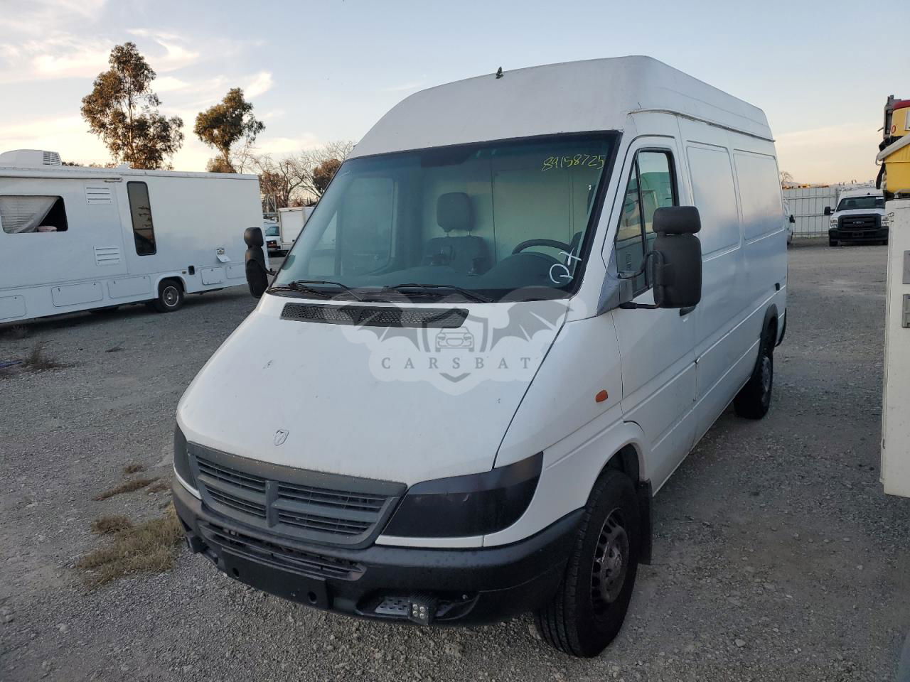 Dodge Sprinter 2.7L  5 2004