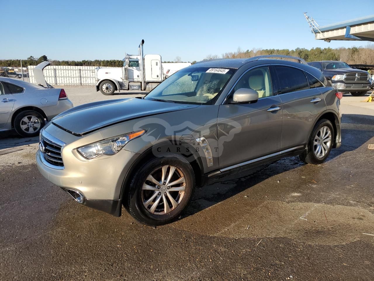 Infiniti FX 3.7L 6 2013