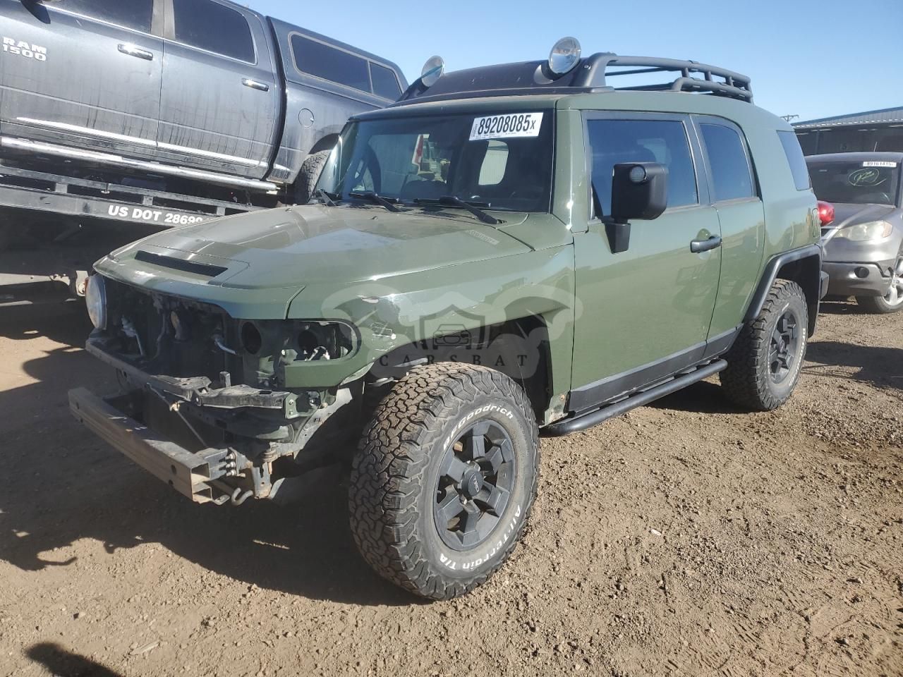 Toyota FJ Cruiser 4.0L 6 2011