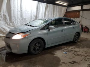 Toyota Prius 1.8L 4 2013