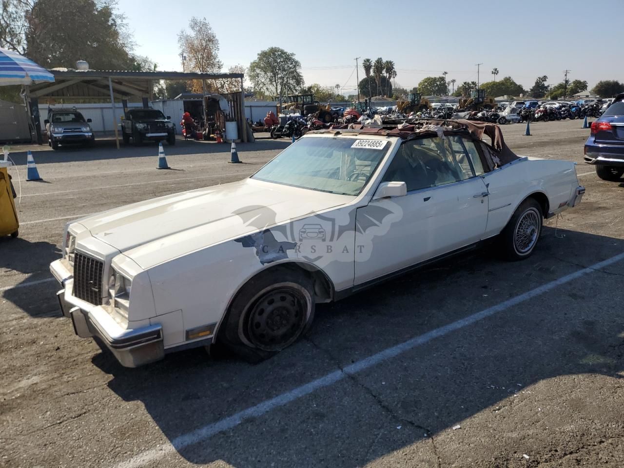 Buick Riviera 5.0L 8 1983