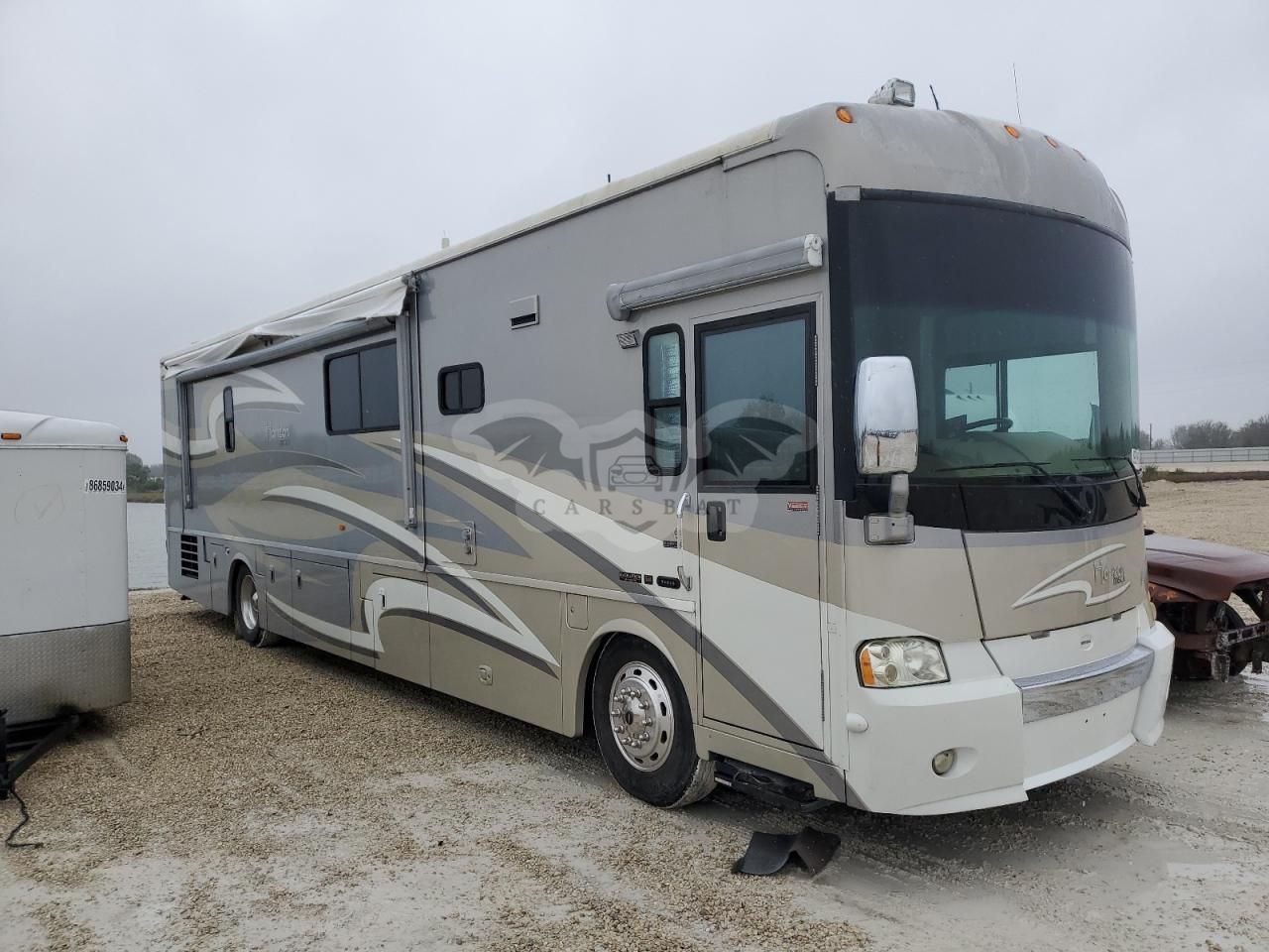 Freightliner X-line X LINE MOTOR HOME 8.9L 6 2007