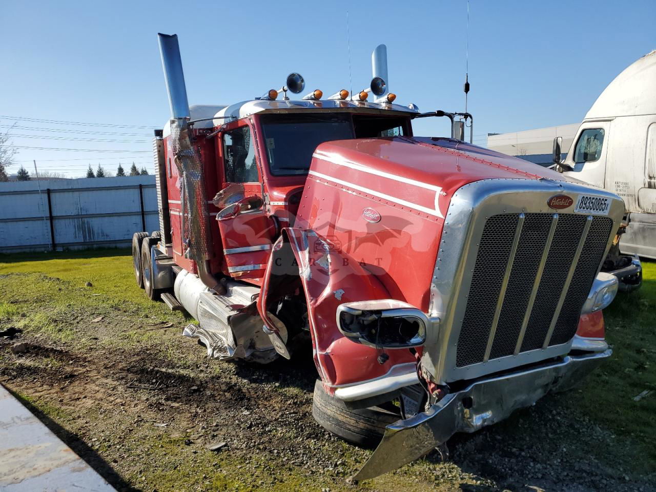 Peterbilt 389/520 15.0L  6 2022
