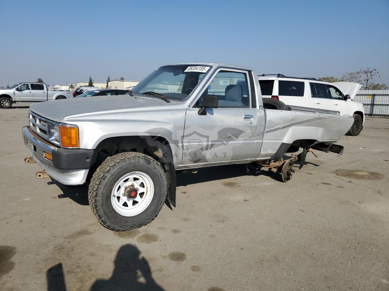Toyota Hilux RN63 STD 2.4L 4 1988