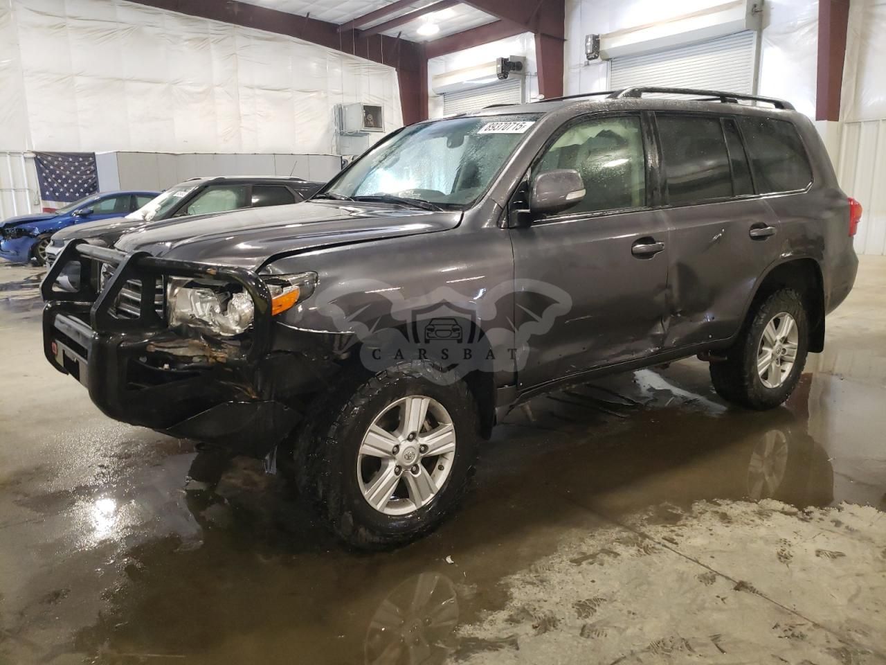 Toyota Land Cruiser 5.7L 8 2013