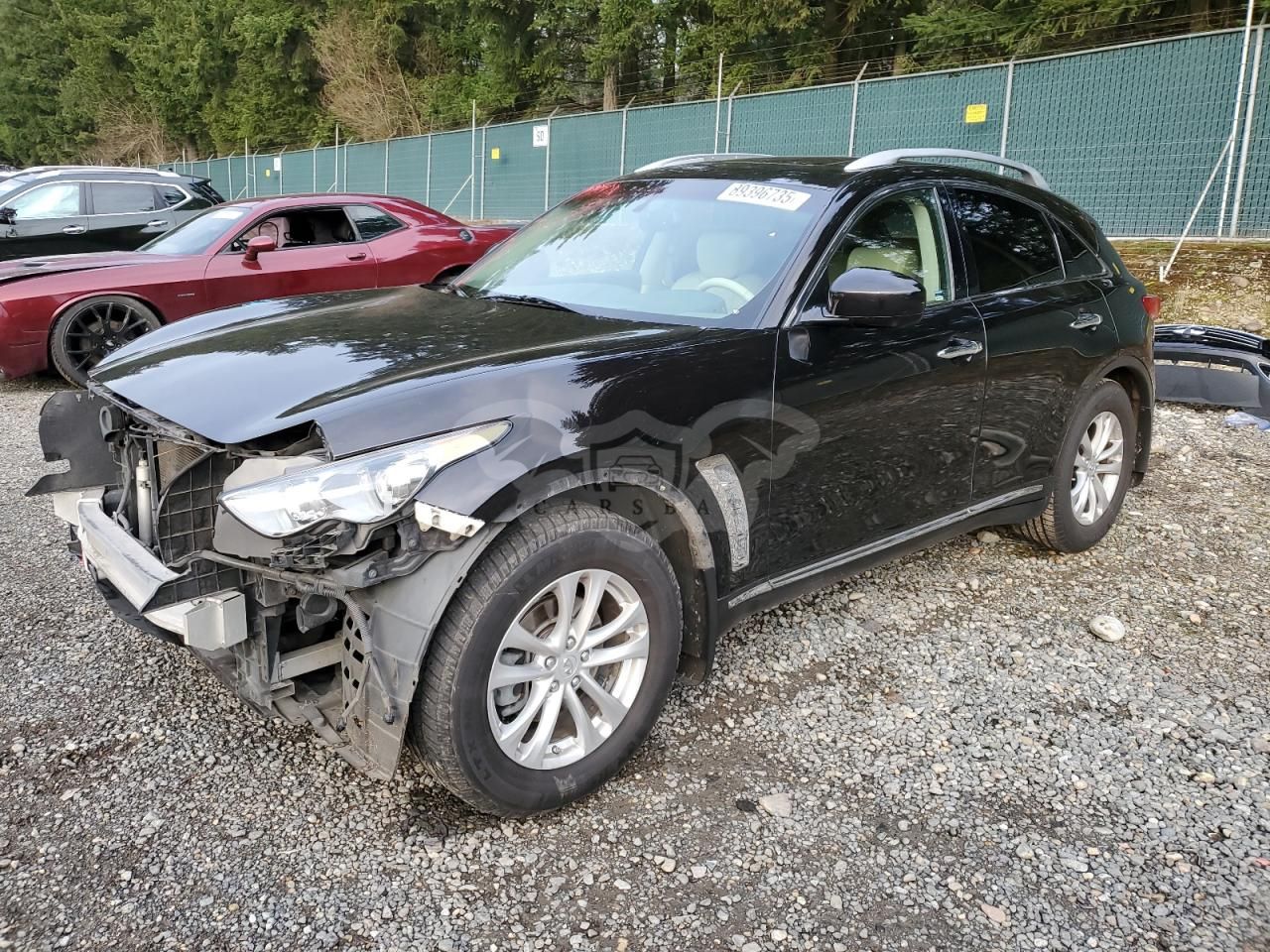 Infiniti FX 3.7L 6 2013