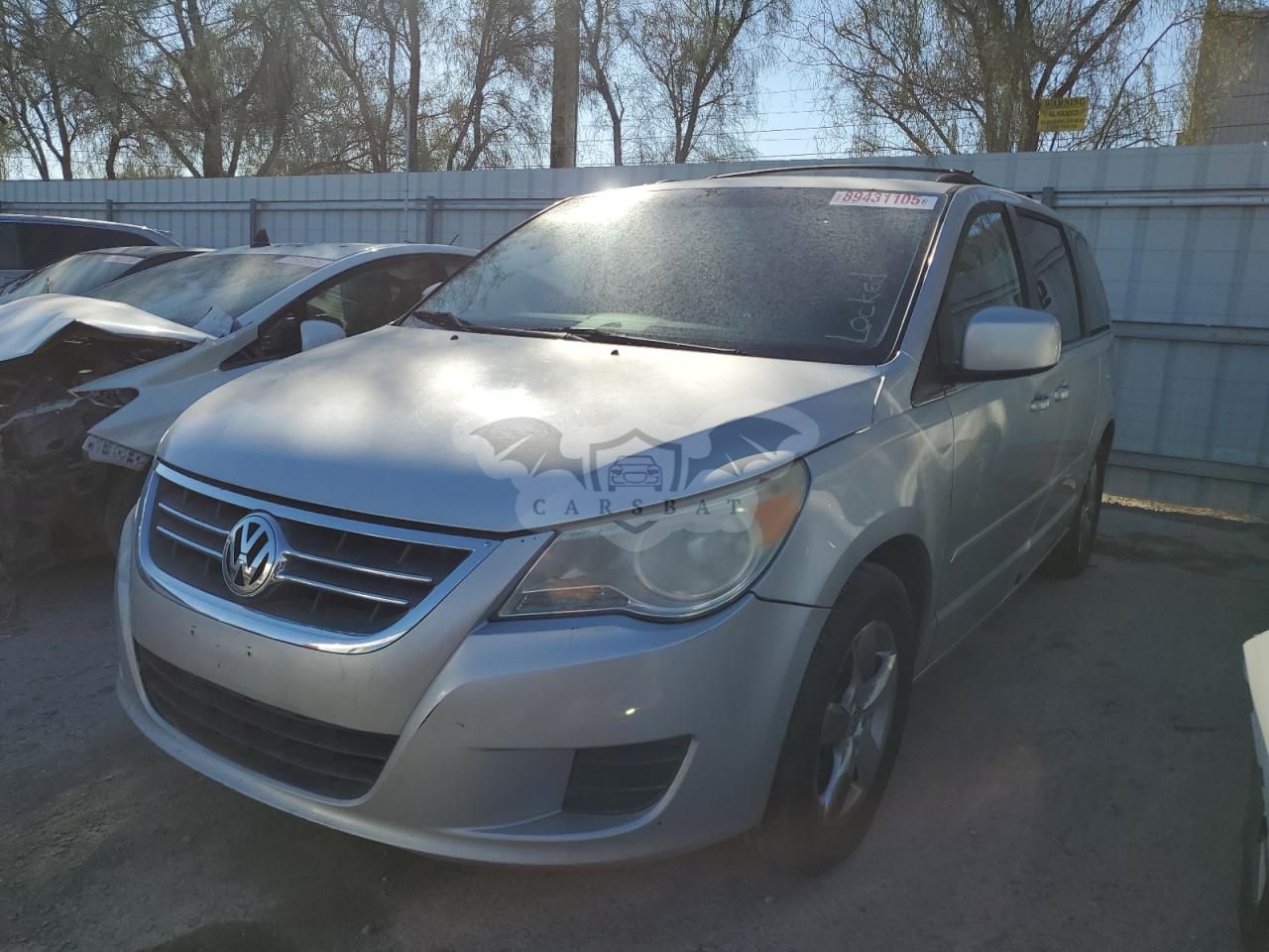 Volkswagen Routan SE 3.8L 6 2009
