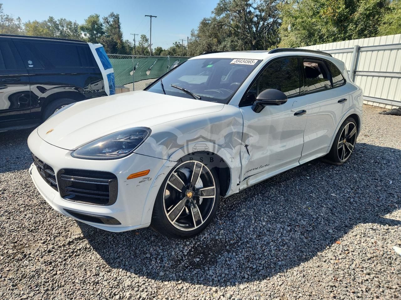Porsche Cayenne TURBO 4.0L 8 2022