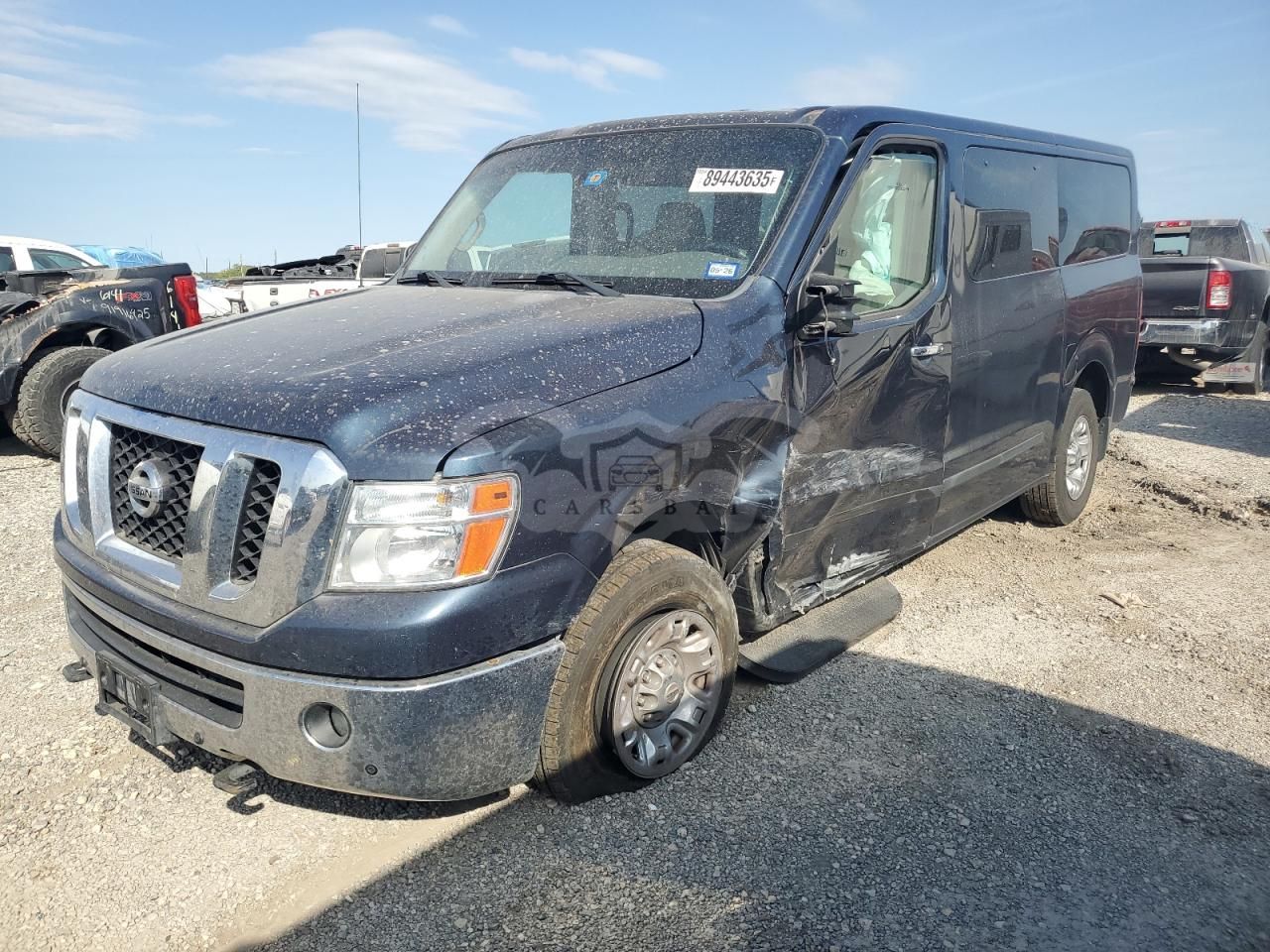 Nissan NV series 3500 S 5.6L 8 2015
