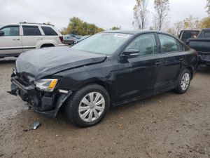 Volkswagen Jetta BASE 2.0L 4 2014
