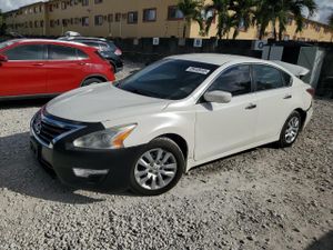 Nissan Altima 2.5 2.5L 4 2015