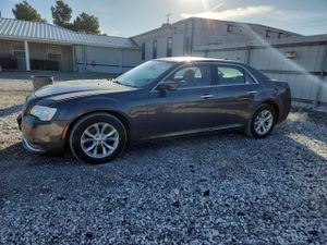 Chrysler 300 LIMITED 3.6L 6 2015