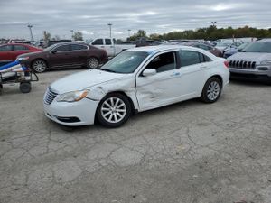 Chrysler 200 TOURING 2.4L 4 2012