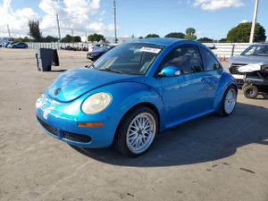 Volkswagen Beetle 2.5L 5 2010