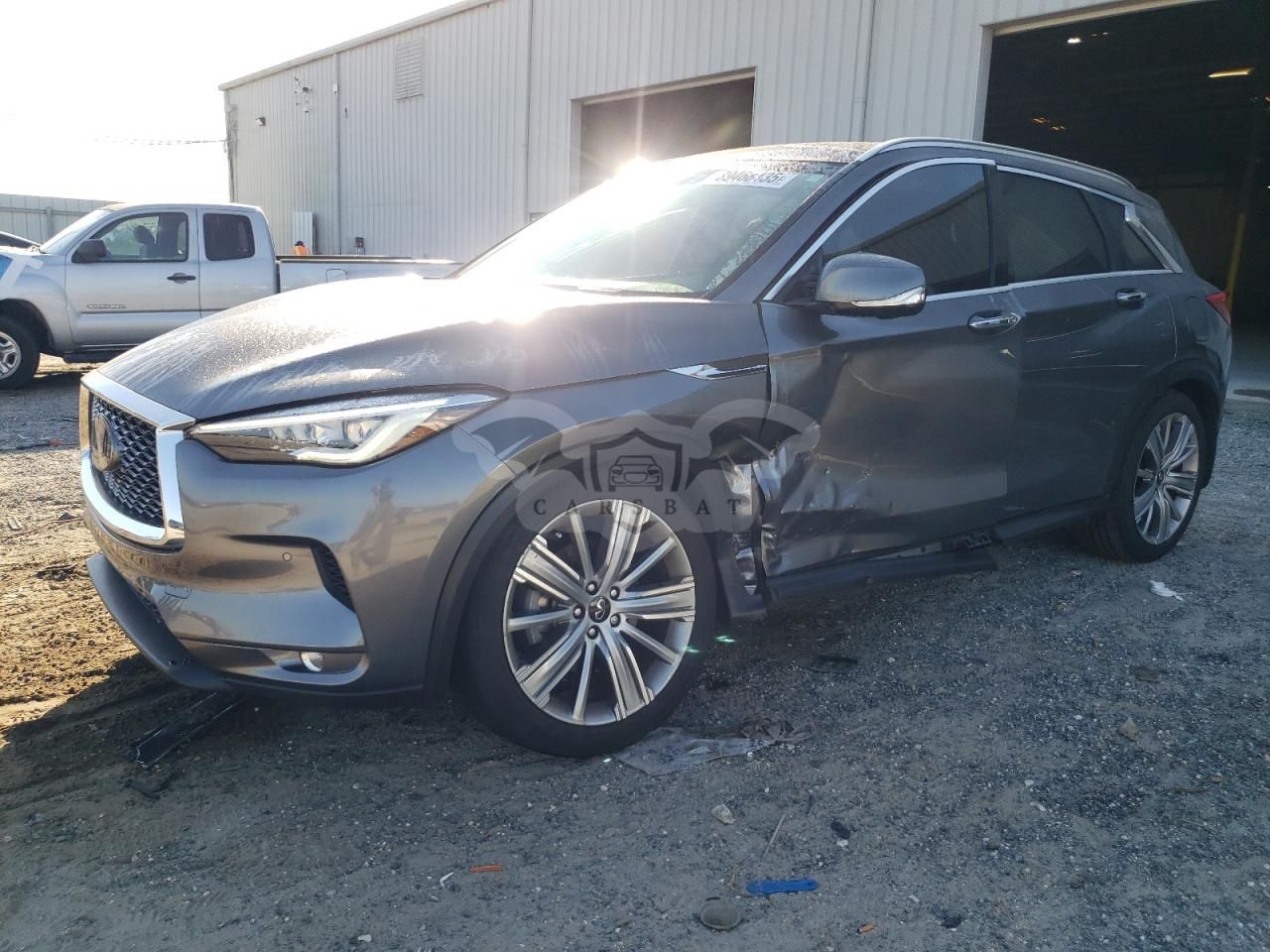 Infiniti QX50 ESSENTIAL 2.0L 4 2021