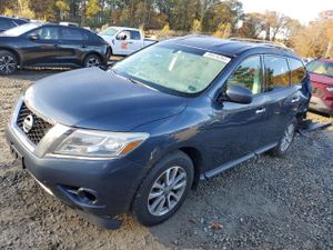 Nissan Pathfinder S 3.5L 6 2015