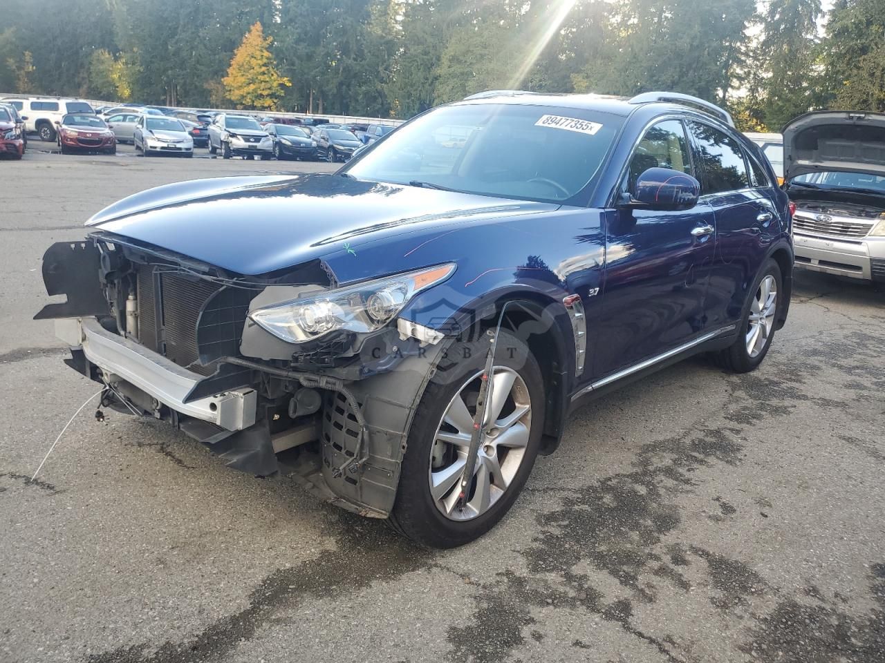 Infiniti QX70 3.7L 6 2014