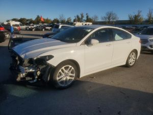 Ford Fusion SE 2.5L 4 2015