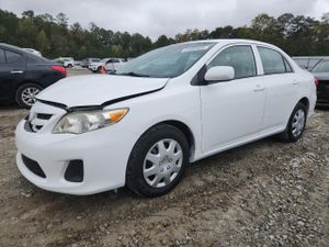Toyota Corolla BASE 1.8L 4 2013