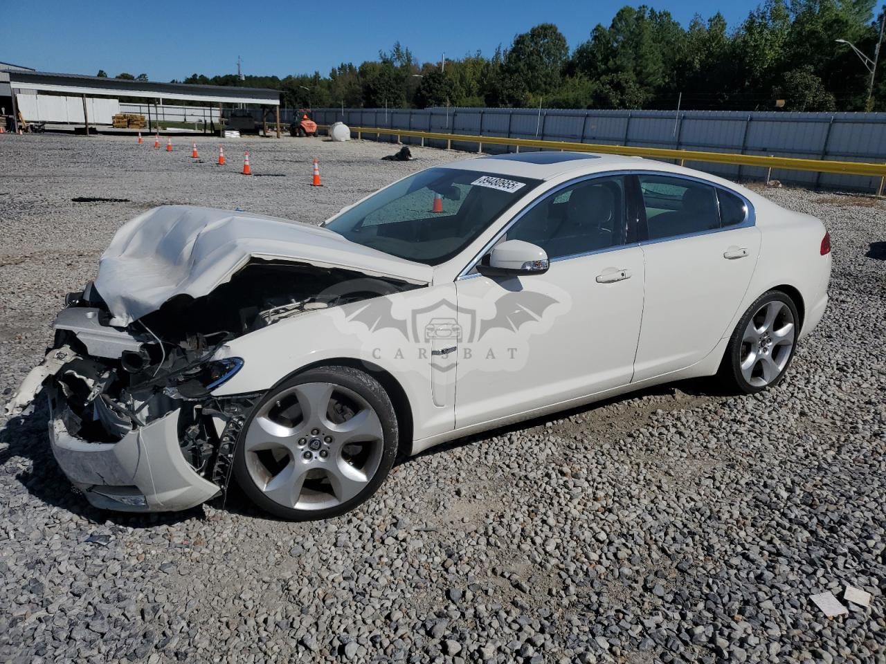 Jaguar XF SUPERCHARGED 4.2L 8 2009