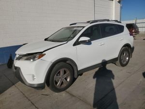 Toyota Rav4 XLE 2.5L 4 2015