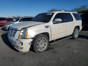 Cadillac Escalade PREMIUM 6.2L 8 2011