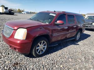 GMC Yukon DENALI 6.2L 8 2008
