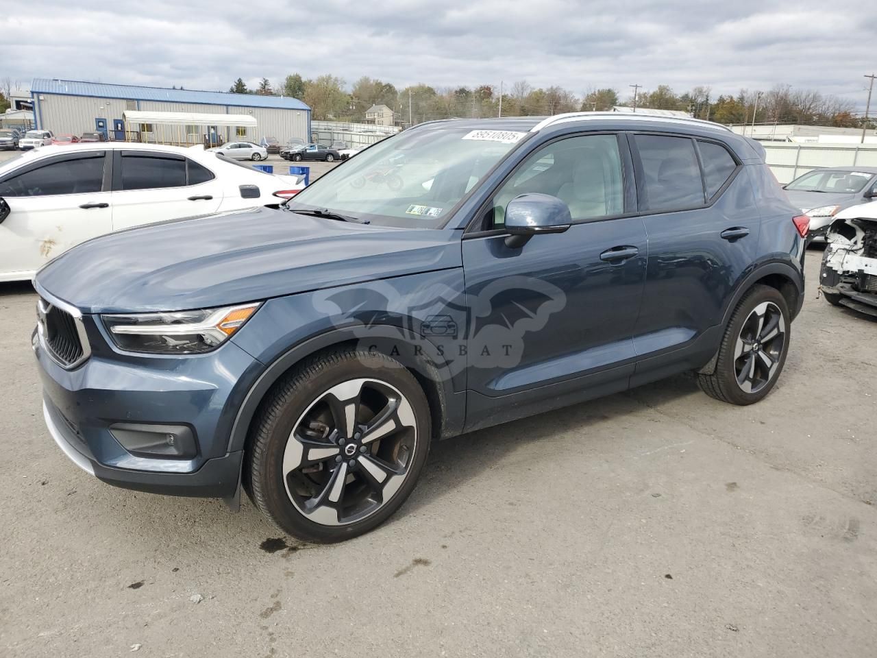 Volvo XC40 T5 MOMENTUM 2.0L 4 2021