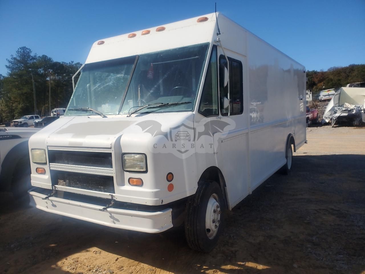 Freightliner Business Class M2 M LINE WALK-IN VAN 5.9L 6 2003