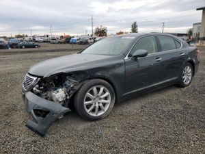 Lexus LS 460 4.6L 8 2007
