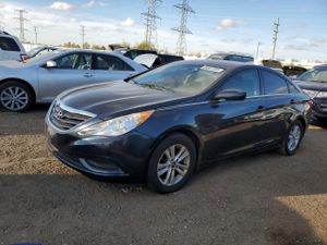 Hyundai Sonata GLS 2.4L 4 2013