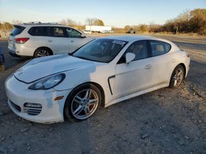 Porsche Panamera 2 3.6L 6 2011