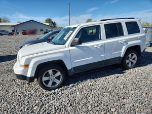 Jeep Patriot SPORT 2.4L 4 2011