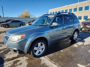 Subaru Forester 2.5X PREMIUM 2.5L 4 2010