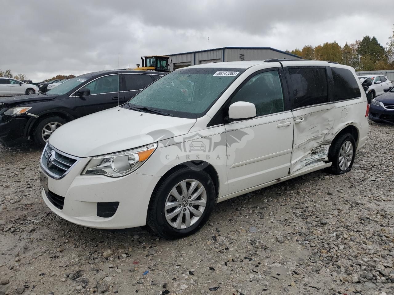 Volkswagen Routan SE 3.6L 6 2012