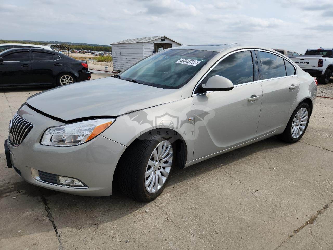 Buick Regal CXL 2.4L 4 2011