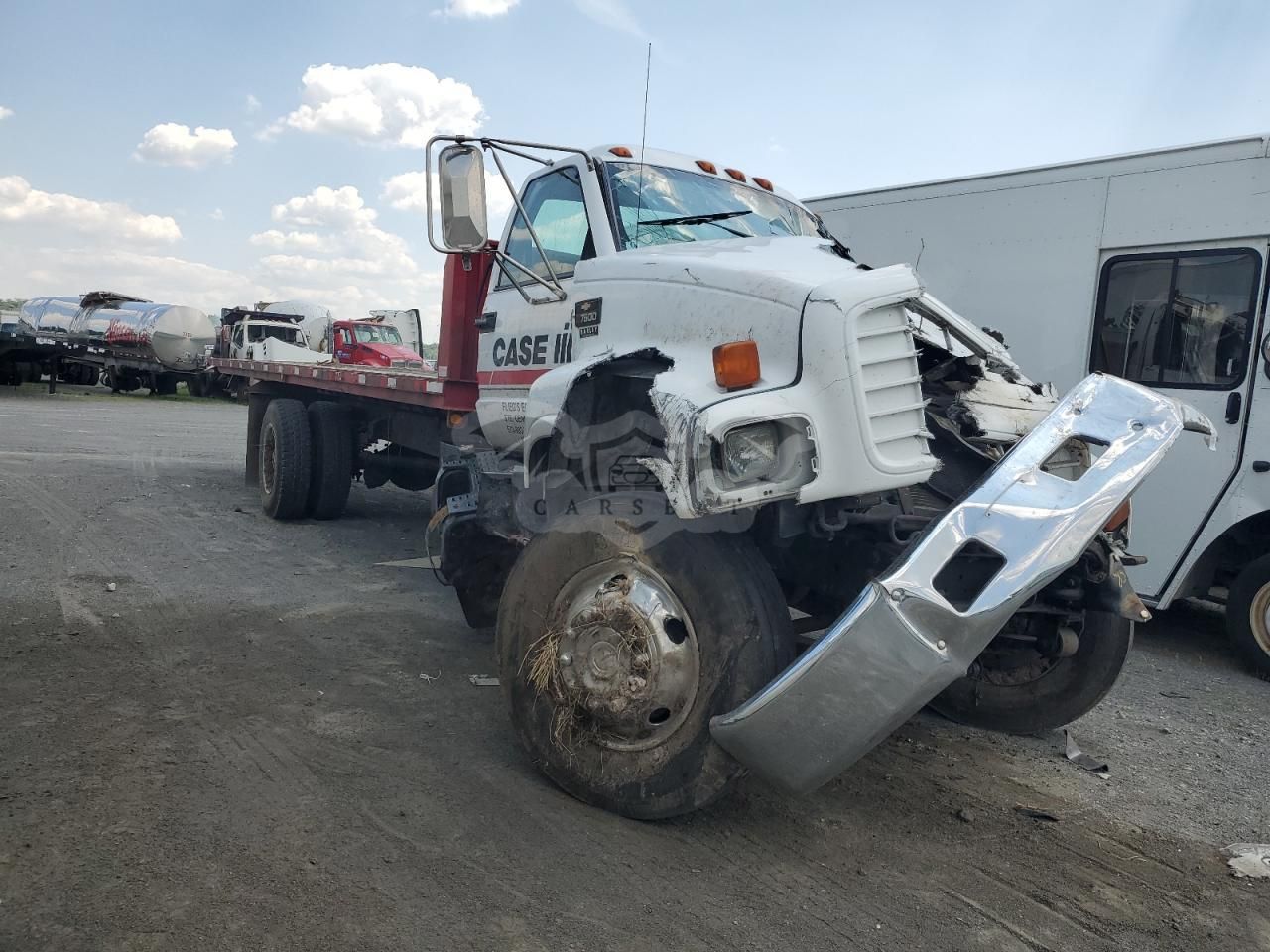 Chevrolet C/K 1500 C7H042 8 2001