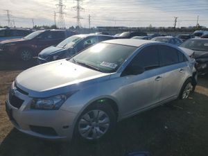 Chevrolet Cruze LS 1.8L 4 2014