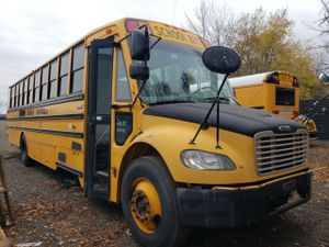 Freightliner B2 B2B 6.7L 6 2011