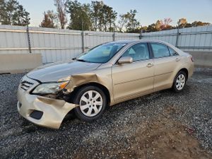 Toyota Camry BASE 2.5L 4 2010