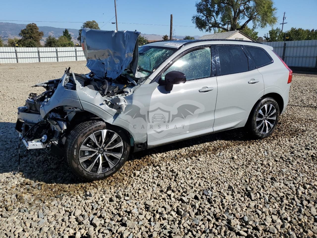 Volvo XC60 CORE 2.0L 4 2025
