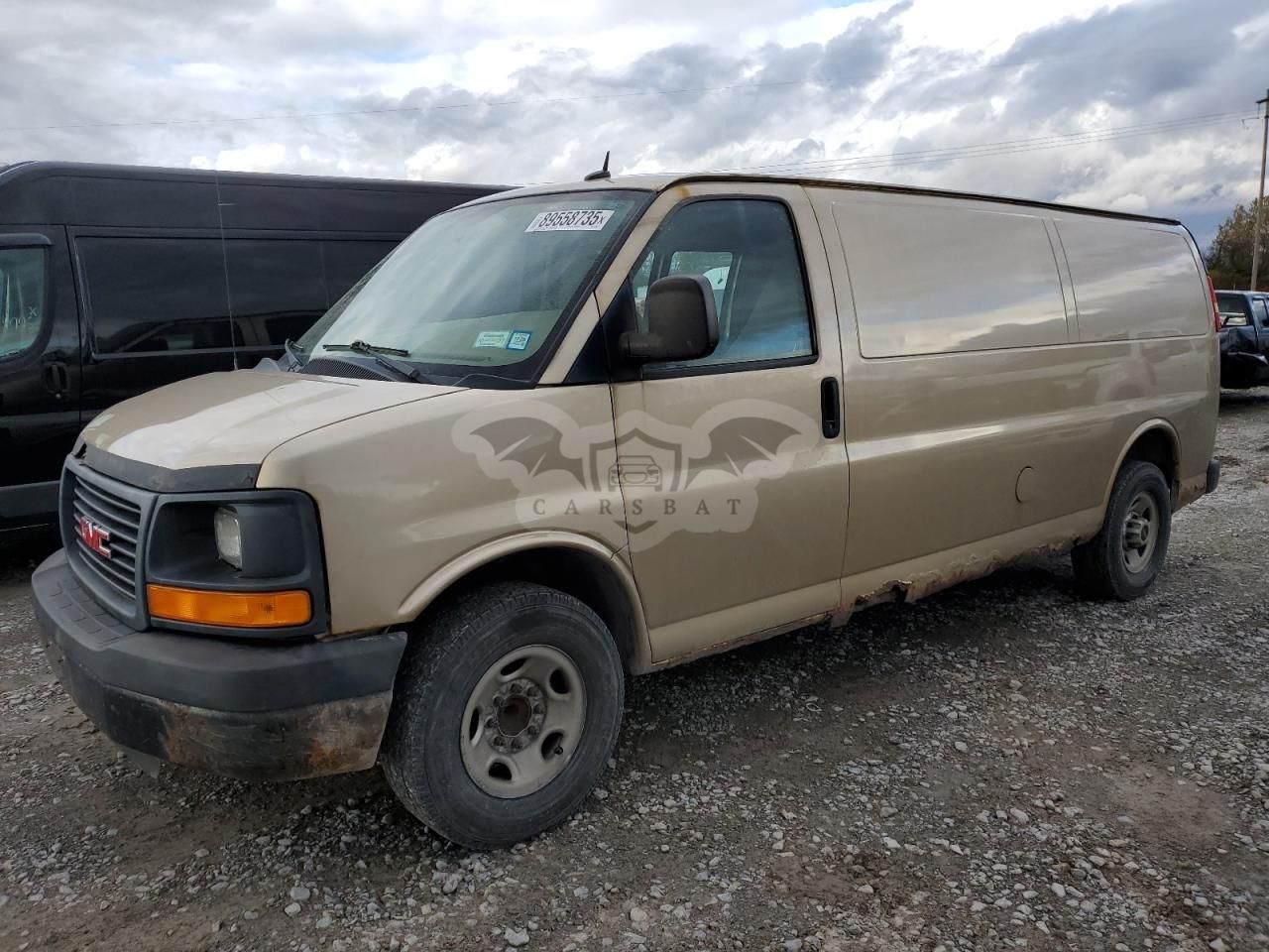GMC Savana G3500 6.0L 8 2012