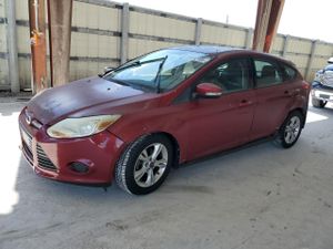 Ford Focus SE 2.0L 4 2014